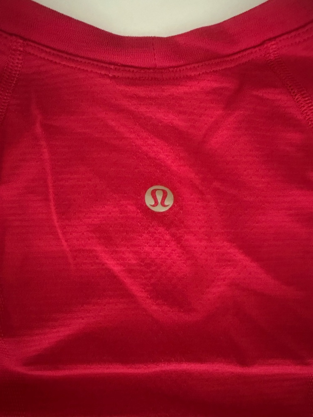 🍋Lululemon Oxford Red Swiftly Tech Long-Sleeve Shirt 2.0 Hip Length, Size 4 - Picture 4 of 4